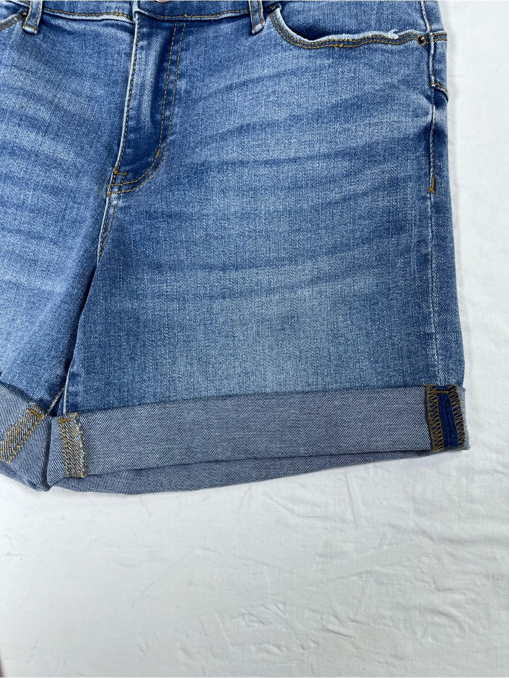 Juicy Couture Jean Shorts Size 8 Blue - Picture 9 of 14